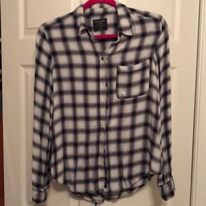 Abercrombie flannel size M